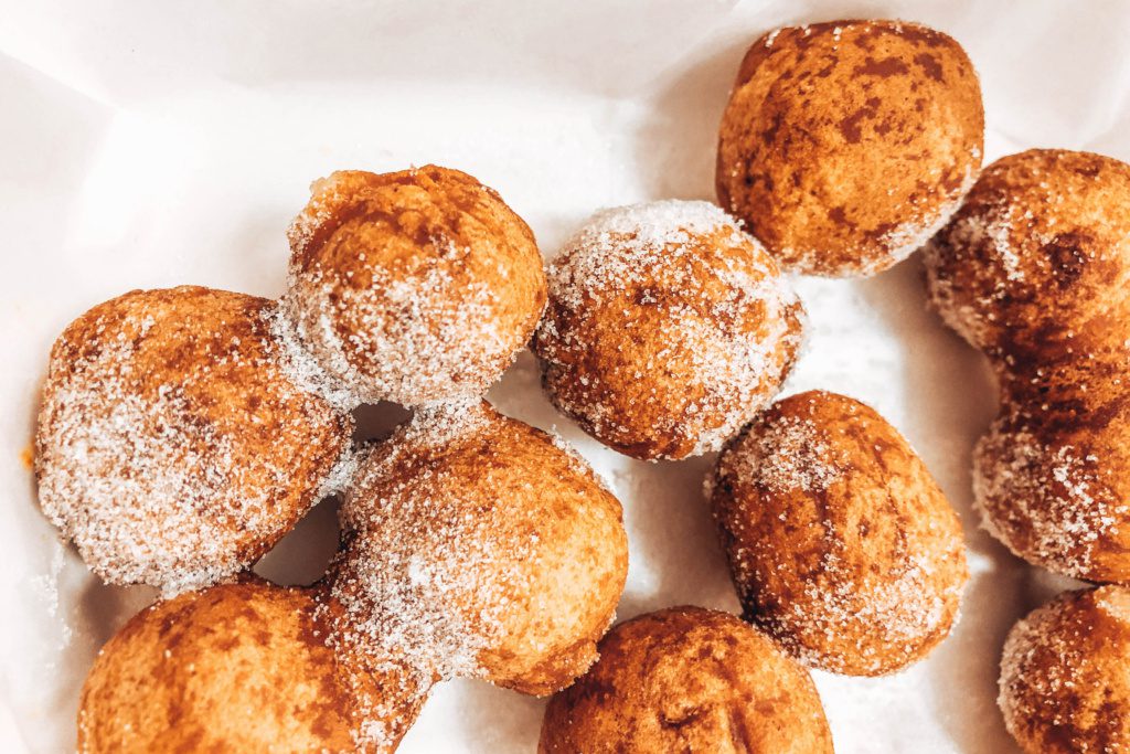 Mochi malasadas