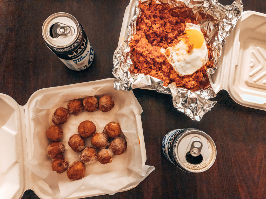 Mochi malasadas with drinks