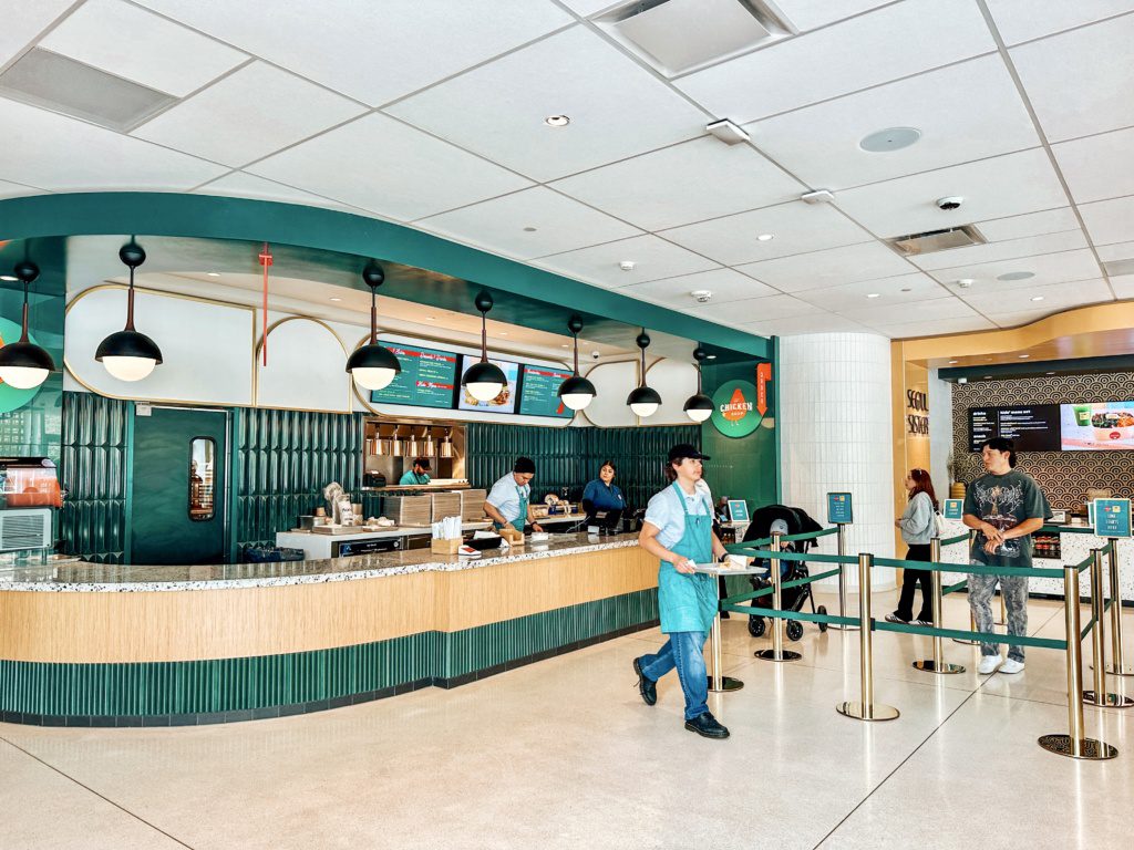 parkside market downtown disney