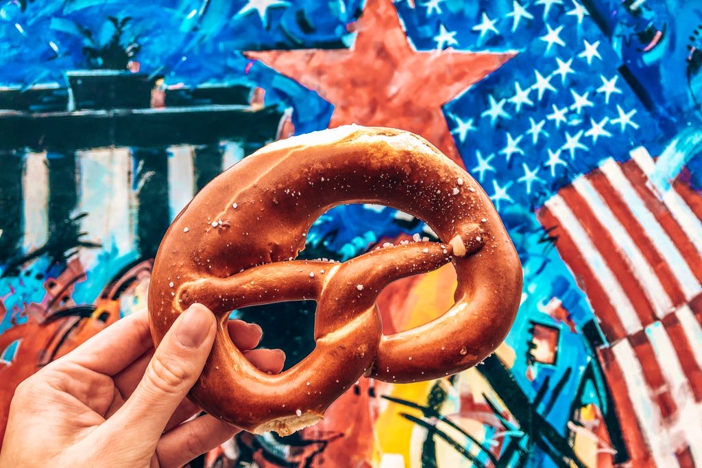 berlin wall pretzel