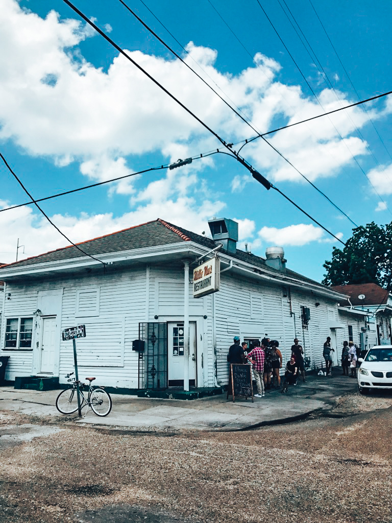 what to eat and drink in new orleans