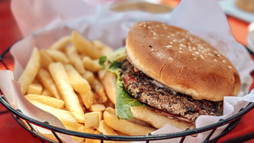 veggie burger at catalina airport