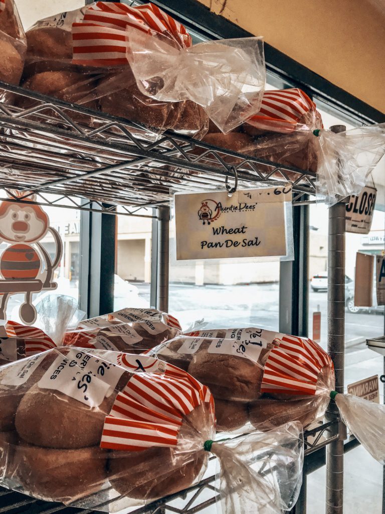 auntie dees pan de manila