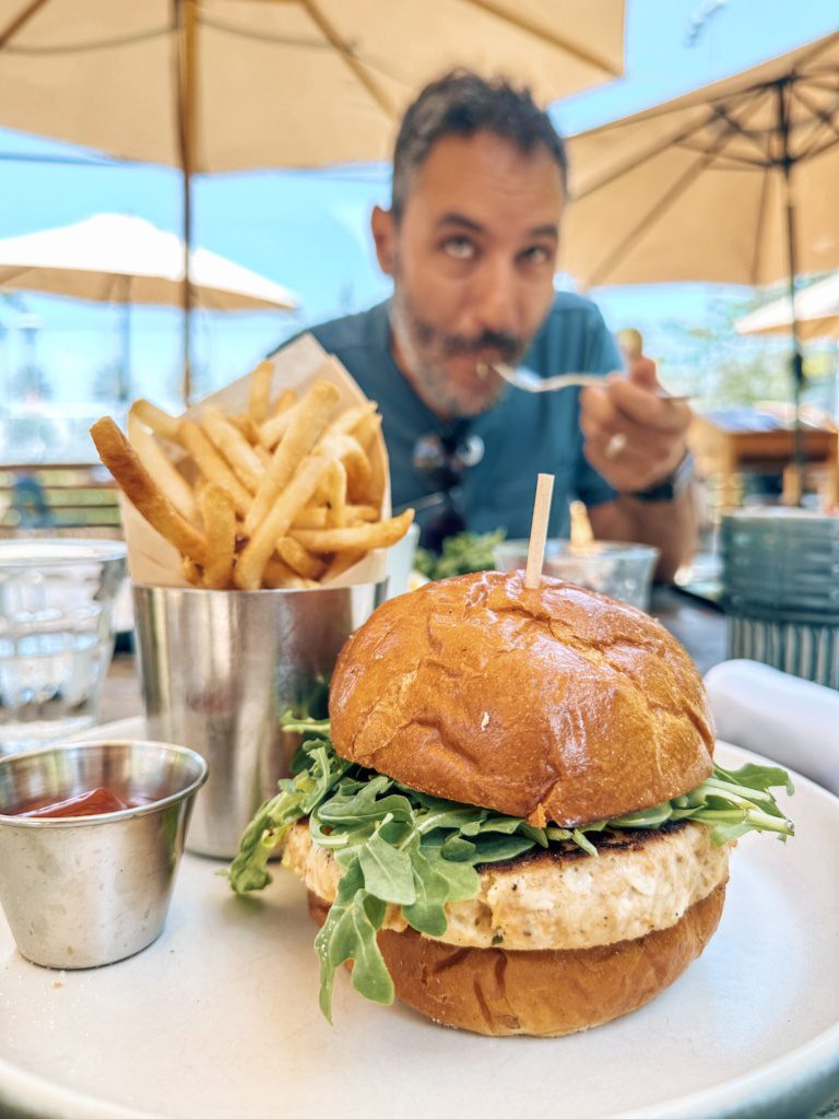 hundred dollar burger santa monica airport