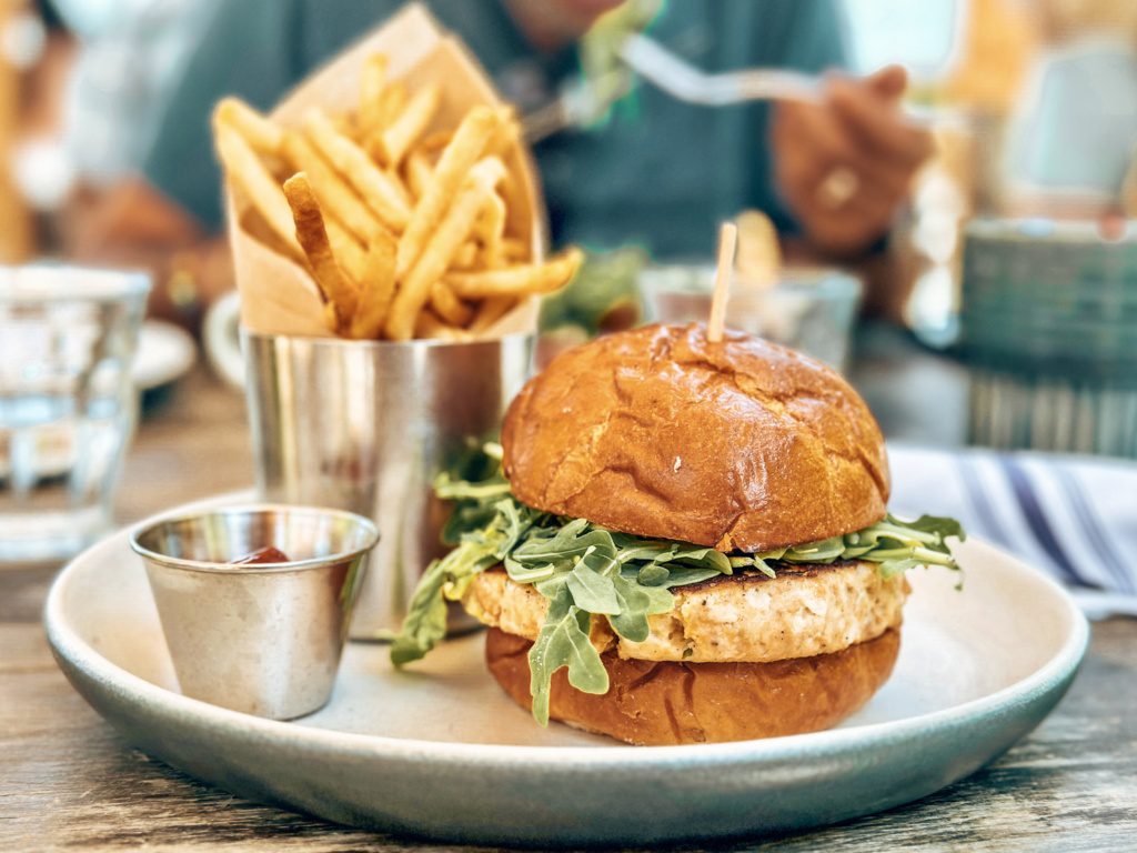hundred dollar burger pilot food guide southern california