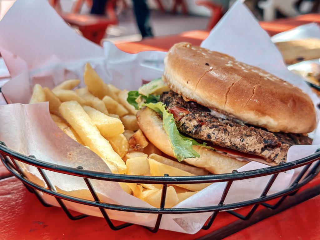 hundred dollar burger pilot food guide southern california