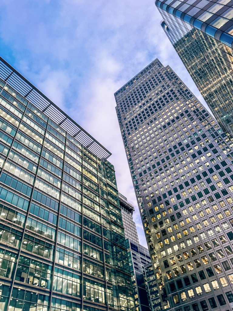 canary wharf skyscrapers