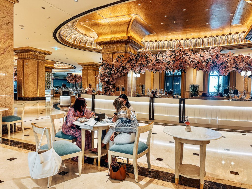 gold leaf cappuccino emirates palace abu dhabi
