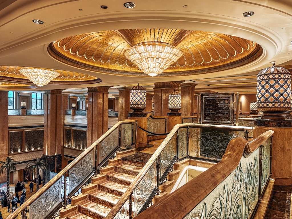 emirates palace abu dhabi