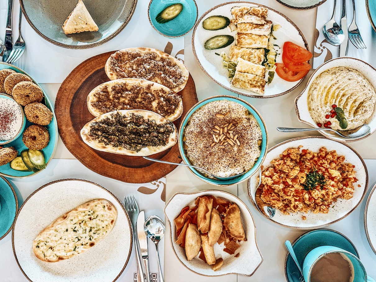 best emirati breakfast in abu dhabi and dubai