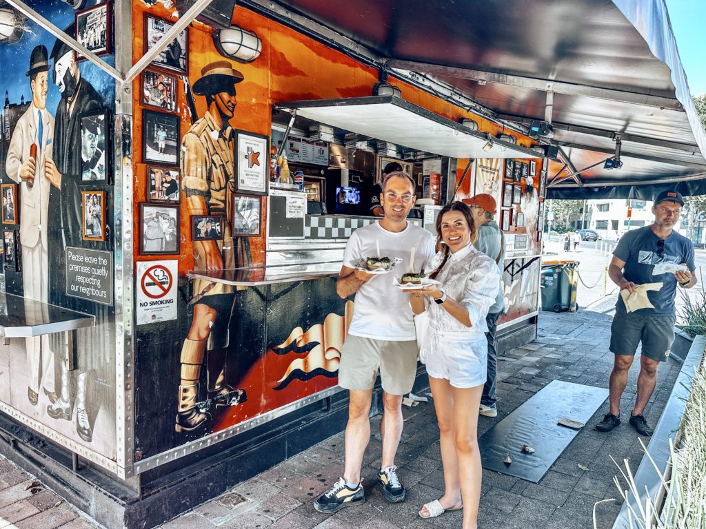 harry cafe de wheels syndey