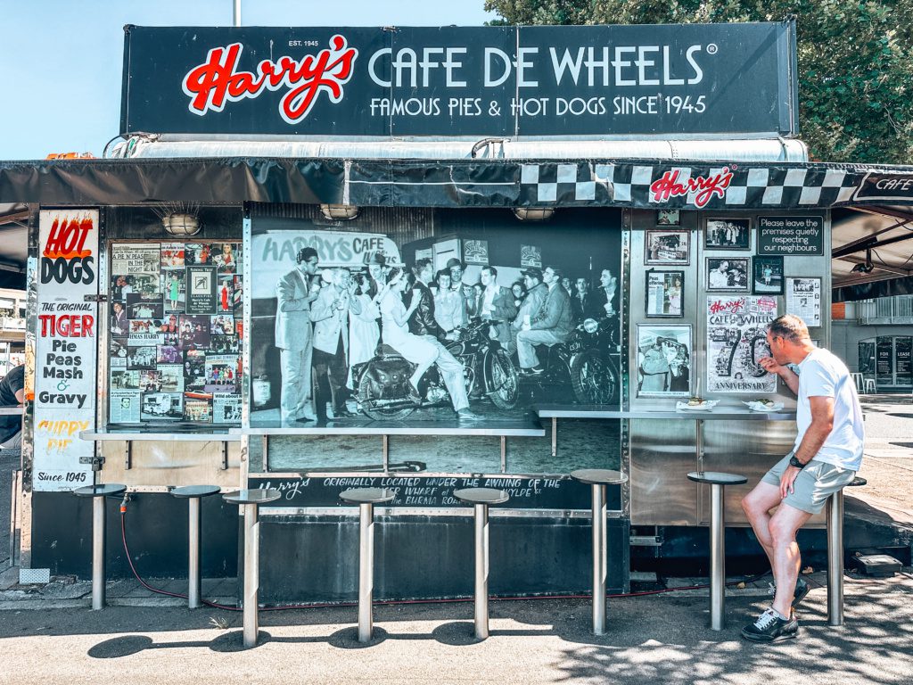 harrys cafe de wheels sydney