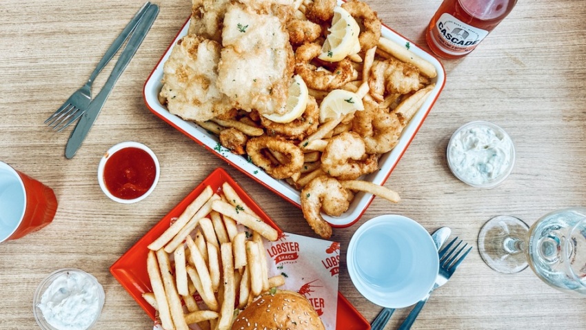 fish and chips at lobster shack tasmania