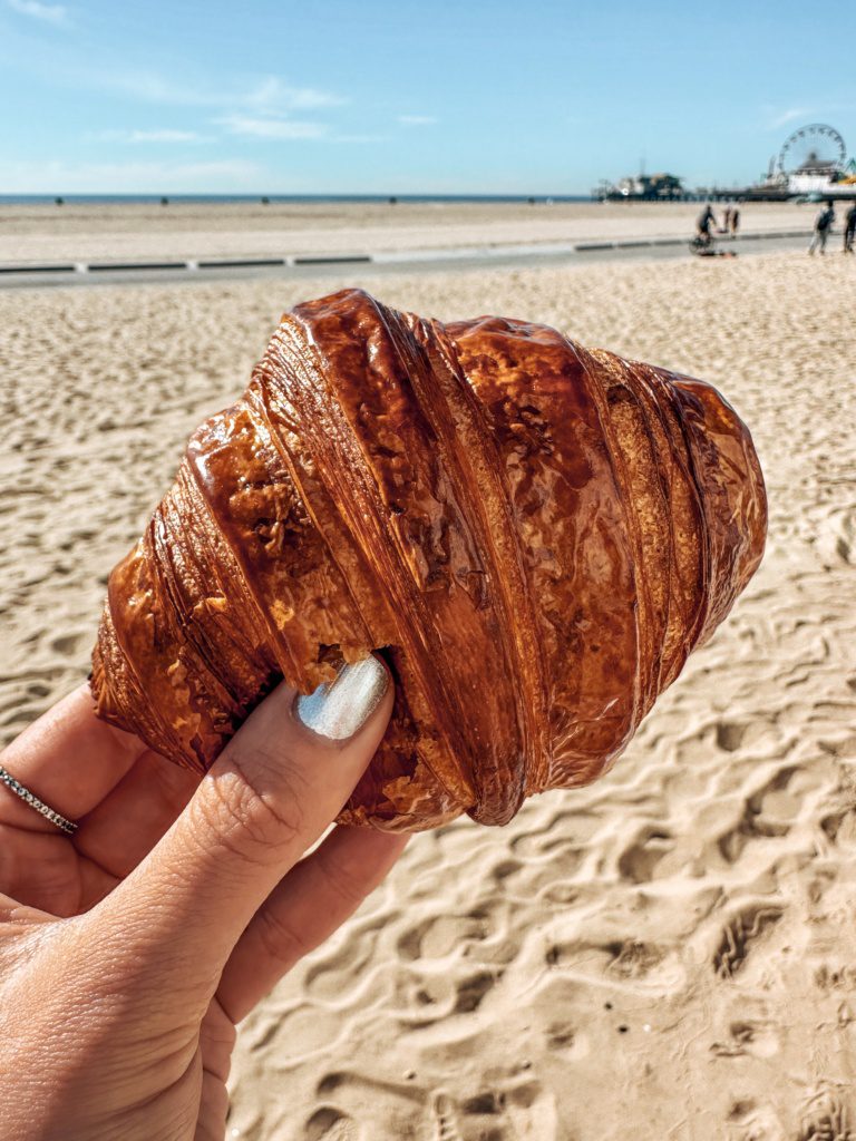best croissants in la