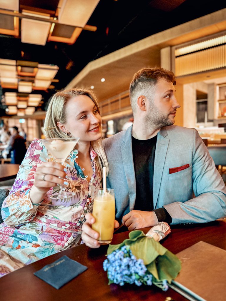 nobu hotel warsaw couple enjoying cocktails