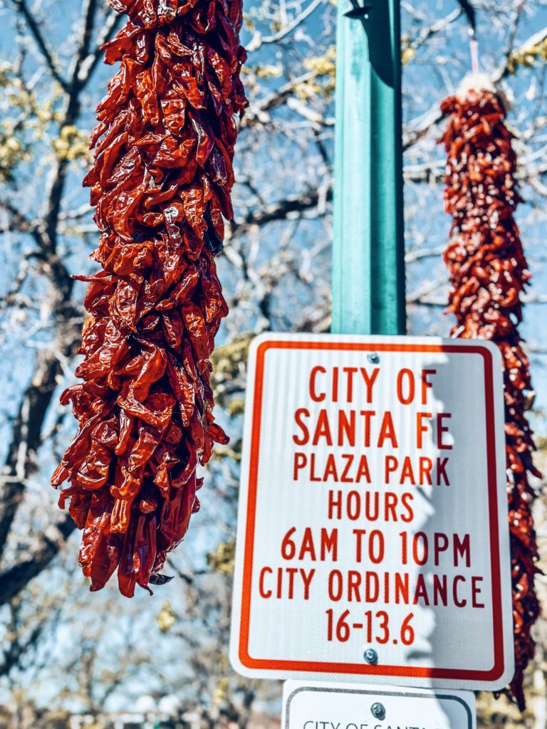 chile ristras in santa fe