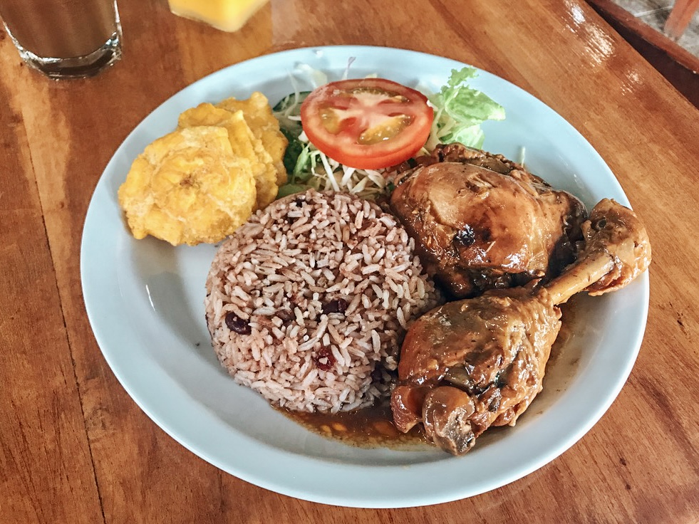 casado costa rica, comida tica