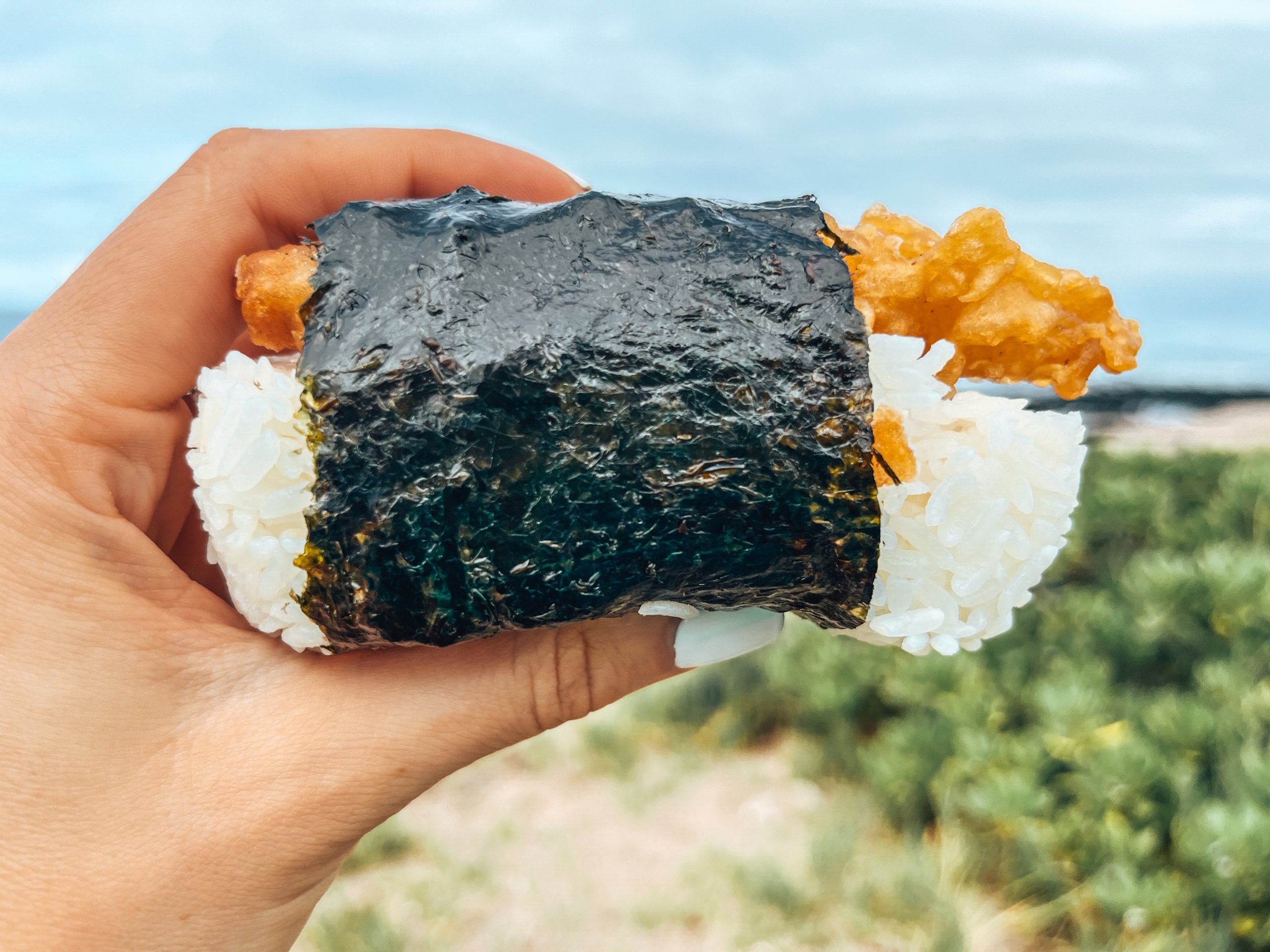 history of musubi in hawaii
