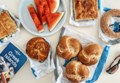 best food in santorini
